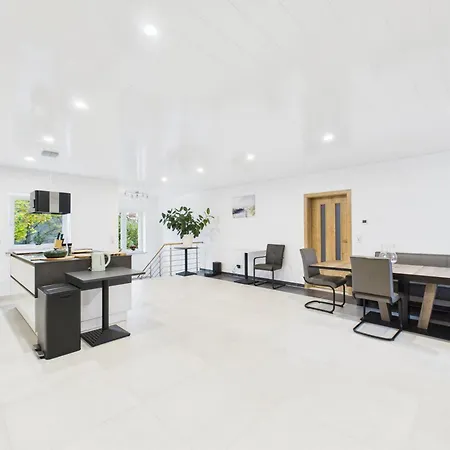 게스트하우스 Attraktive Neubauwohnung,balkone,wifi,parken Im Hof,ganze Ruhe 브레멘