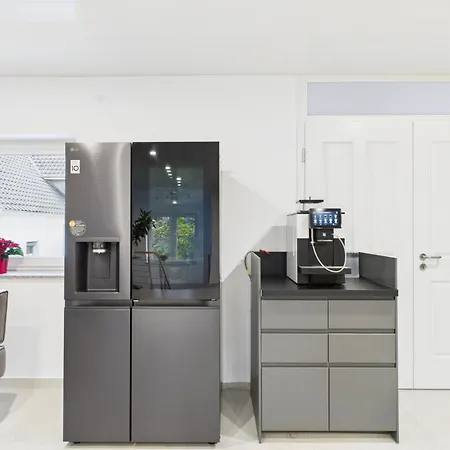 Attraktive Neubauwohnung,balkone,wifi,parken Im Hof,ganze Ruhe 3* 브레멘